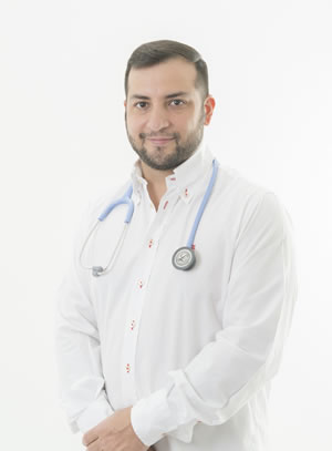 Dr. Gustavo Carrizo